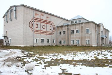 Благодаря поддержке региона в деревне Варницы Вологодской области будет отремонтирован ФОК.