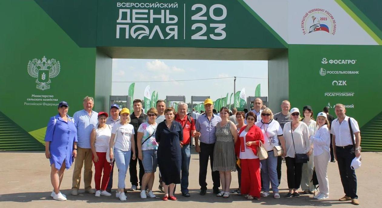 Аграрии Тотемского округа приняли участие во Всероссийском Дне Поля в Татарстане.