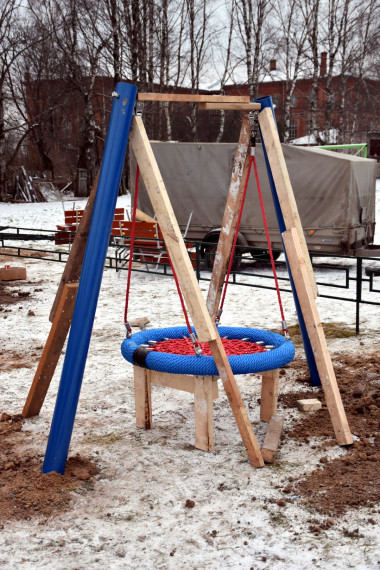 В Корепово - новая детская площадка.