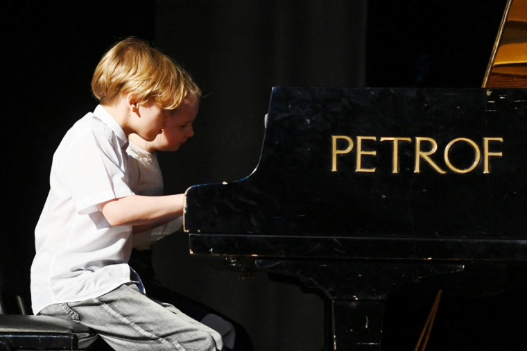 Тотемские фортепианные дуэты стали лауреатами престижного фестиваля.
