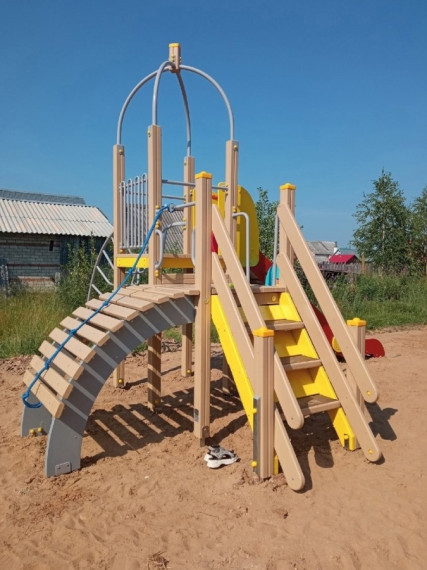 В Тотемском округе продолжится оборудование детских игровых площадок.