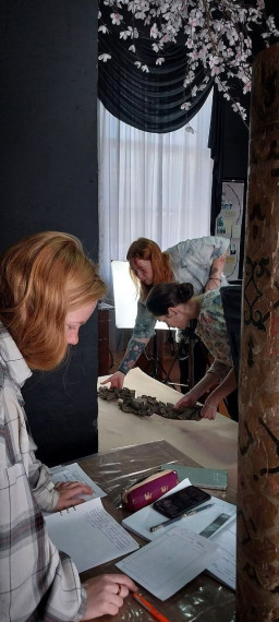 В Тотьме началась студенческая практика «Молодые реставраторы - малым музеям».